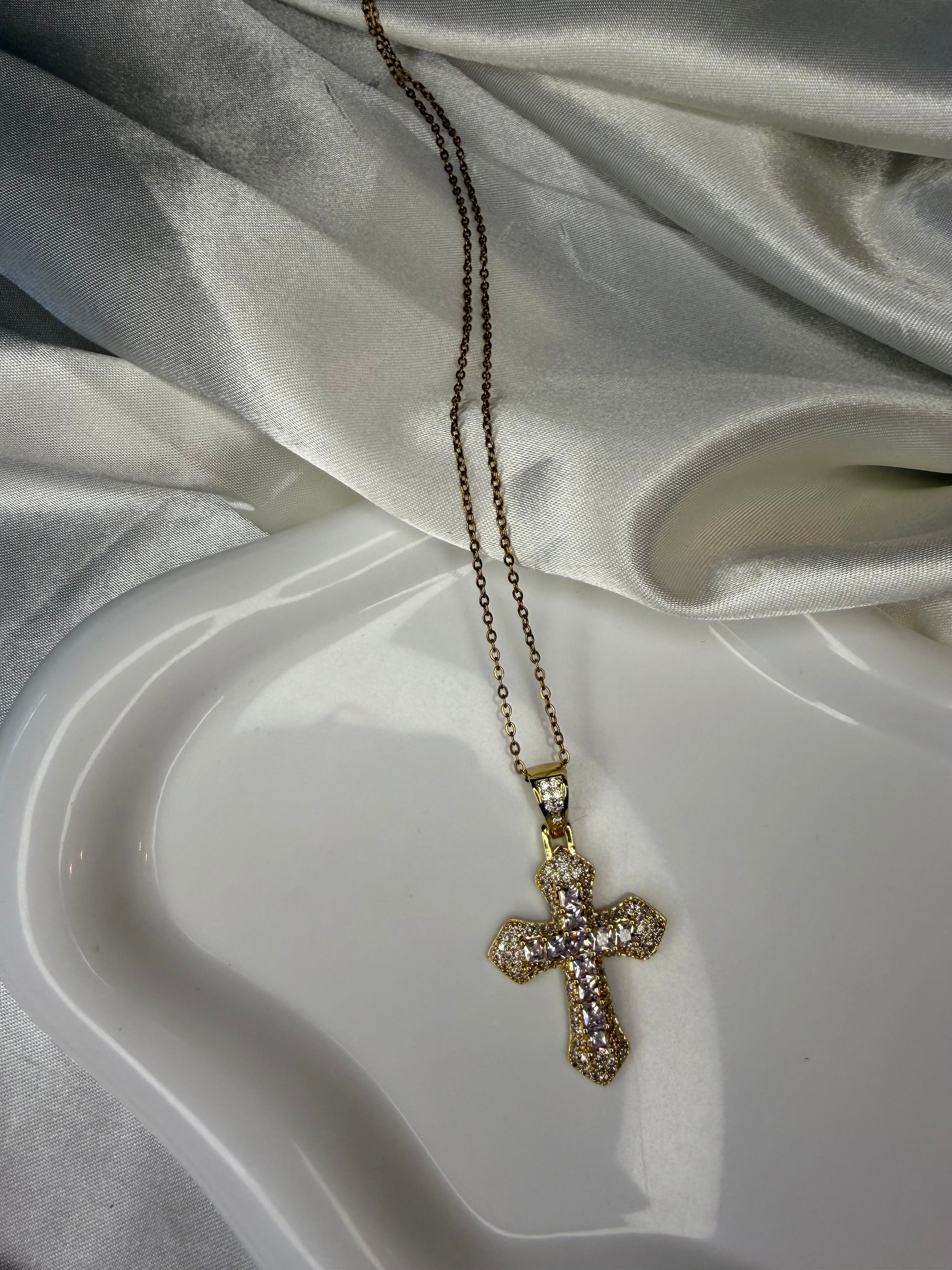 Ατσάλινος Σταυρός με Ζιργκόν