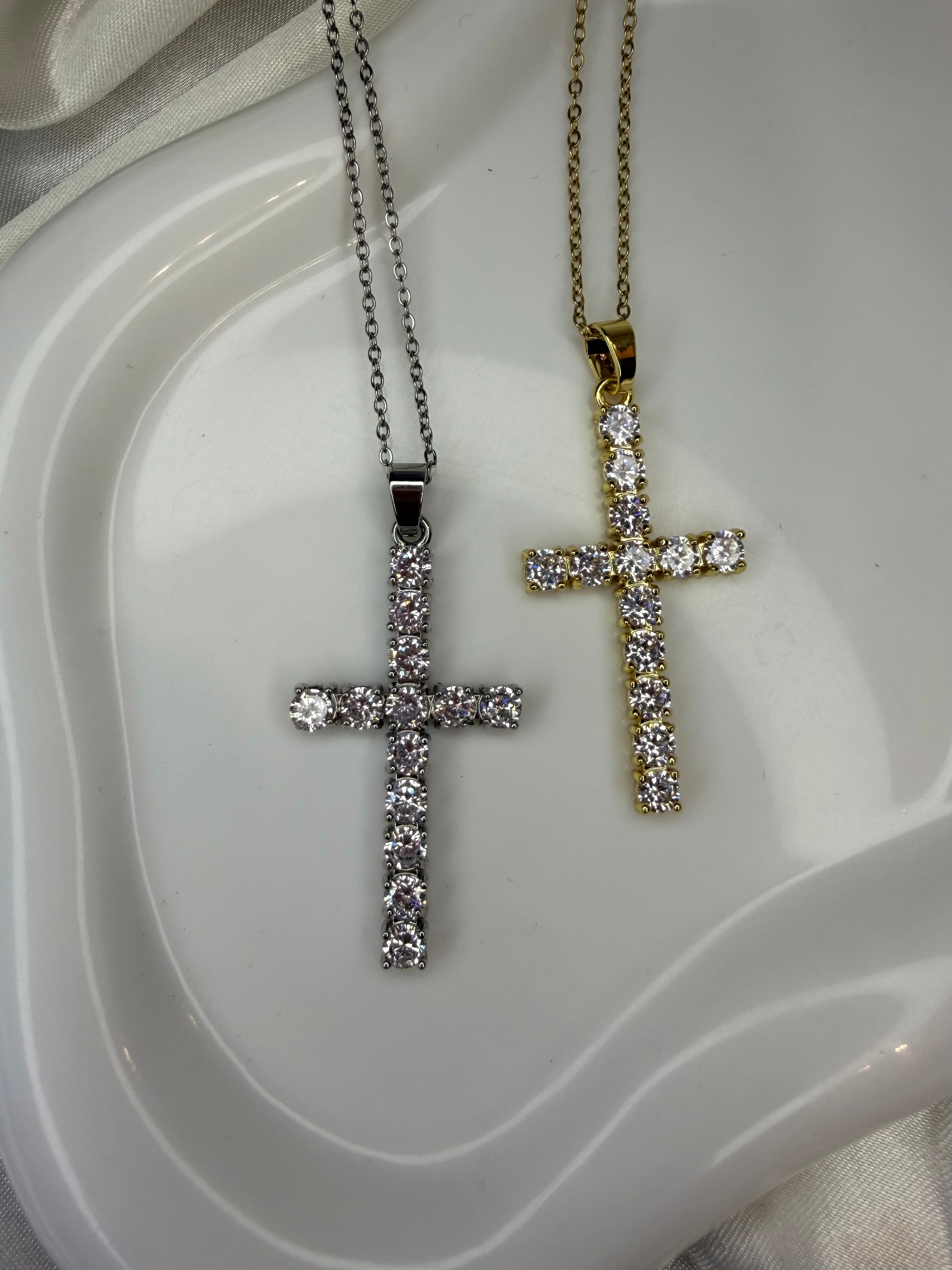 Ατσάλινος Σταυρός με Πέτρες Ζιργκόν