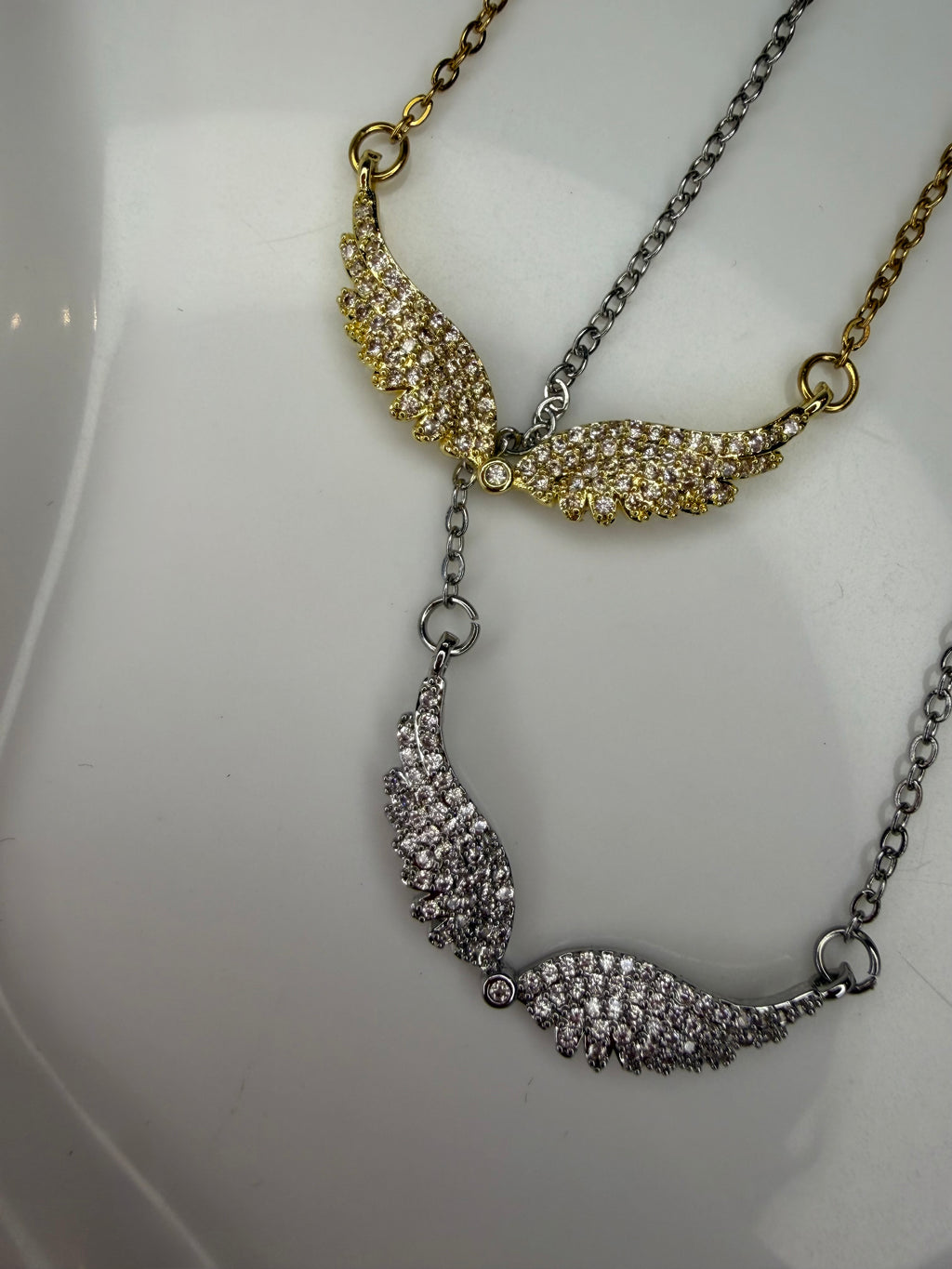 Ατσάλινο Κολιέ Φτερά Αγγέλου με Πέτρες Ζιργκόν